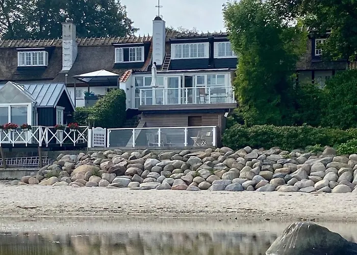 Strandhytten Ålsgårde